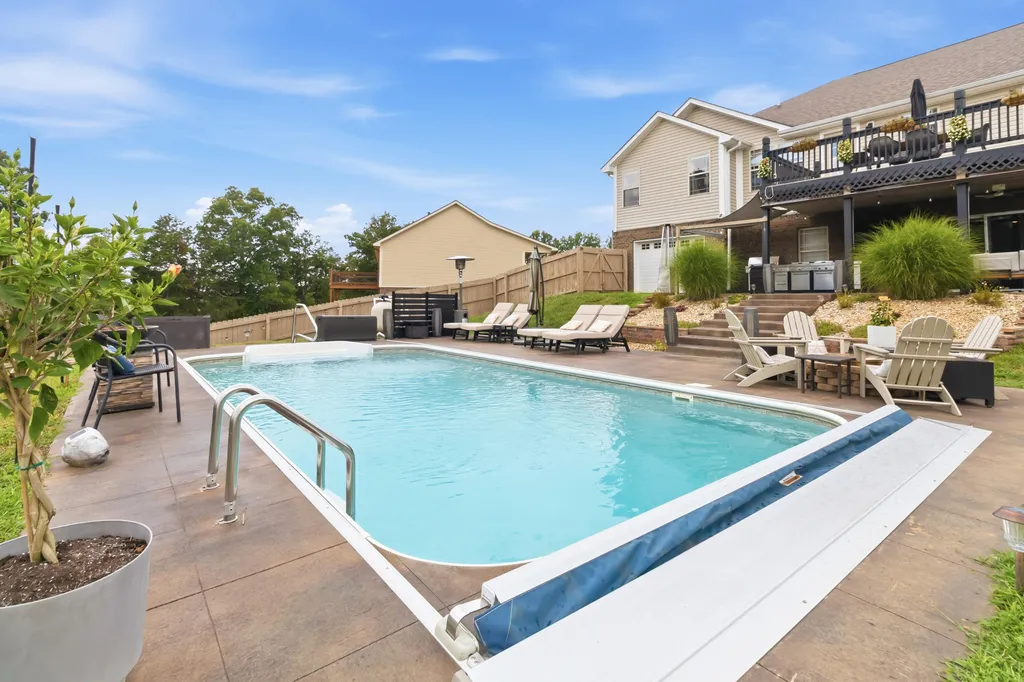 132 Rugged Peak Drive Somerset KY 42503