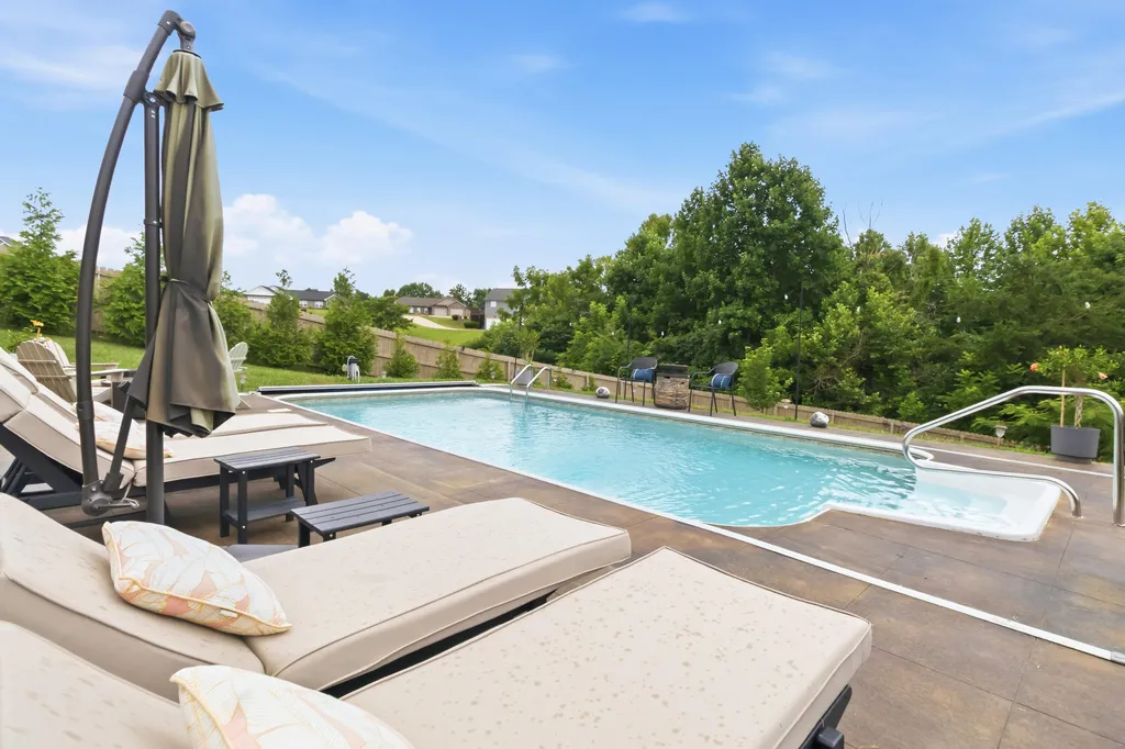 132 Rugged Peak Drive Somerset KY 42503