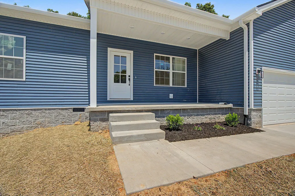 318 318 Pine Hill Dr Drive Hopkinsville KY 42240