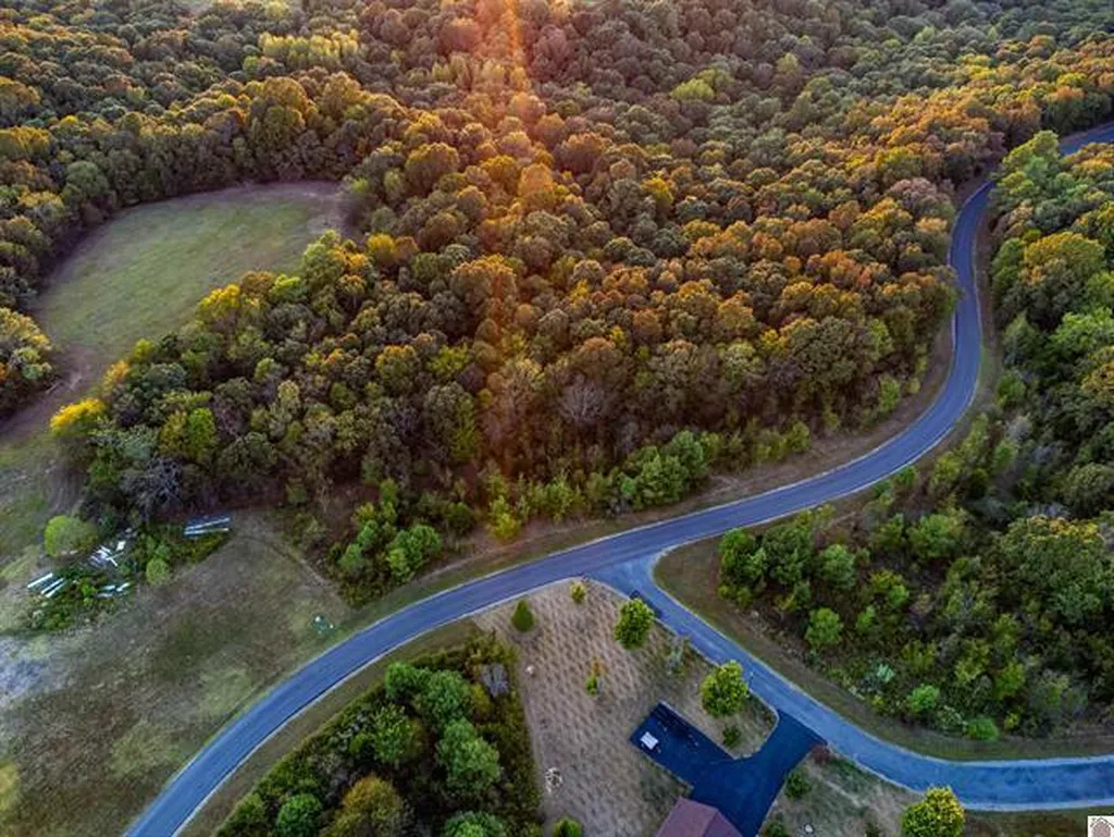 Lot 79b & 80 Waterfowl Road Murray KY 42071