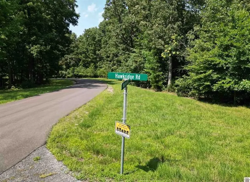 Lot 36 Hawkridge Road Murray KY 42071