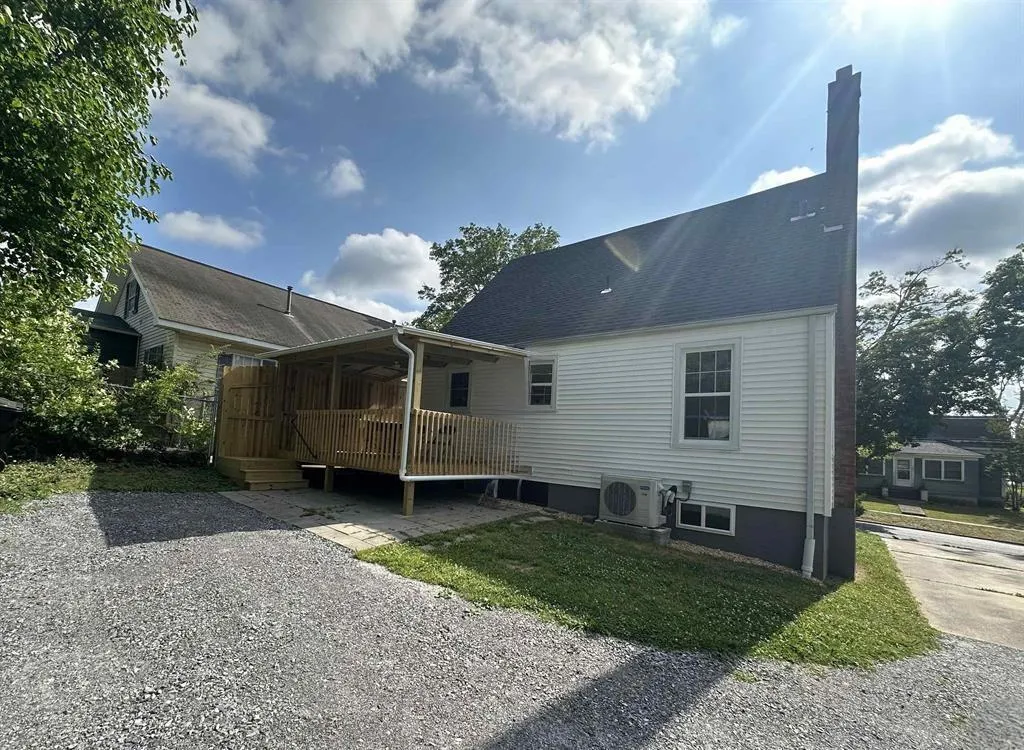 306 S 6th Street Murray KY 42071