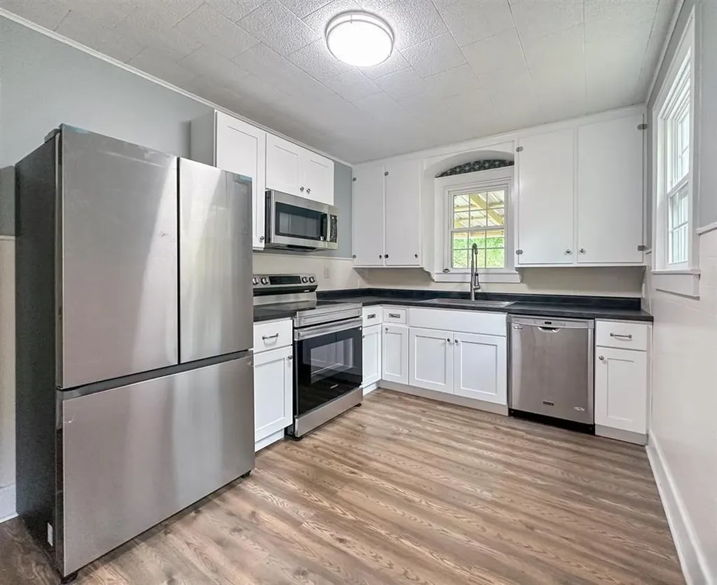 306 S 6th Street Murray KY 42071