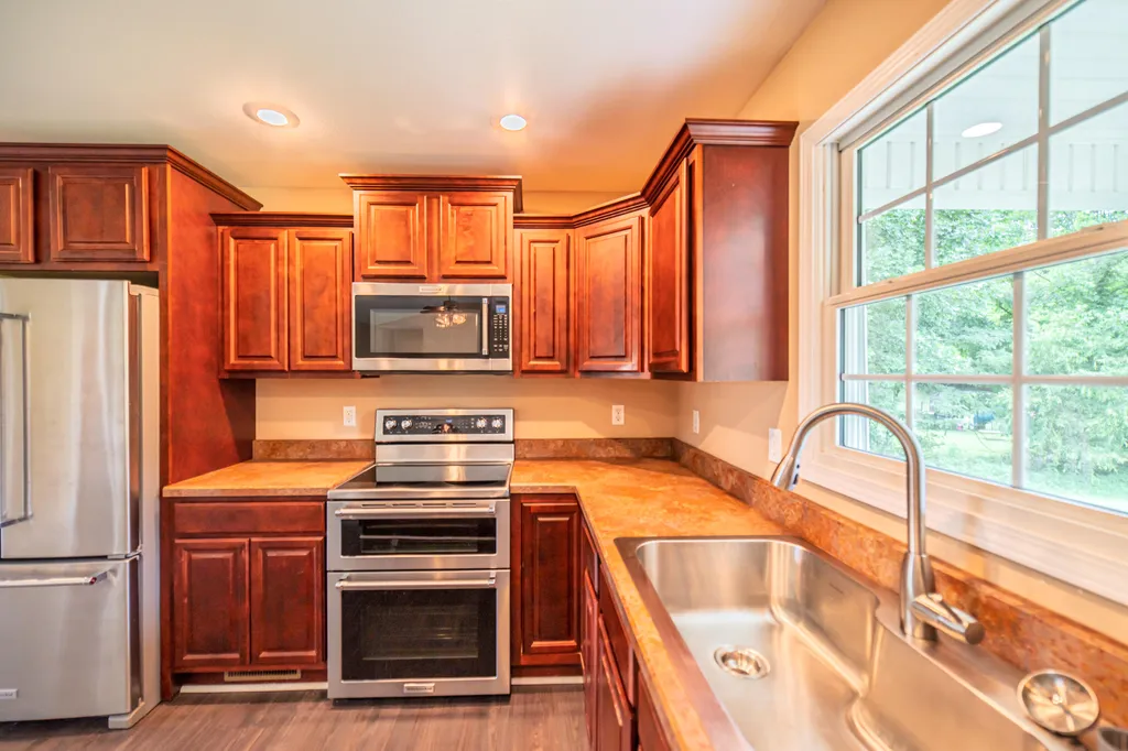 224 Hunters Lane Calvert City KY 42029