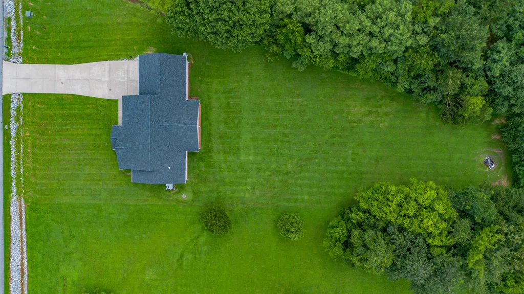 224 Hunters Lane Calvert City KY 42029