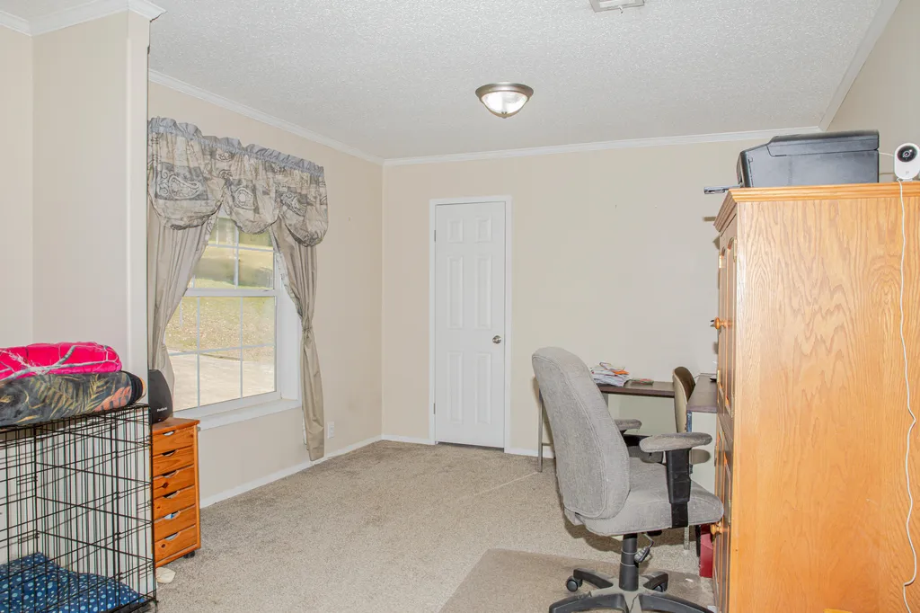 8882 Highway 761 Nancy KY 42544