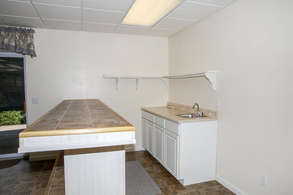 8882 Highway 761 Nancy KY 42544