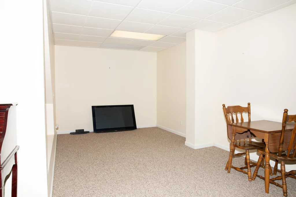 8882 Highway 761 Nancy KY 42544