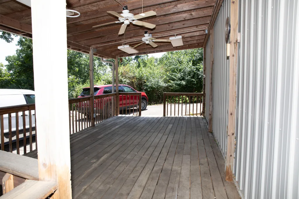8882 Highway 761 Nancy KY 42544