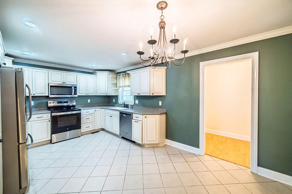 1303 Shelby Mccallum Drive Benton KY 42025
