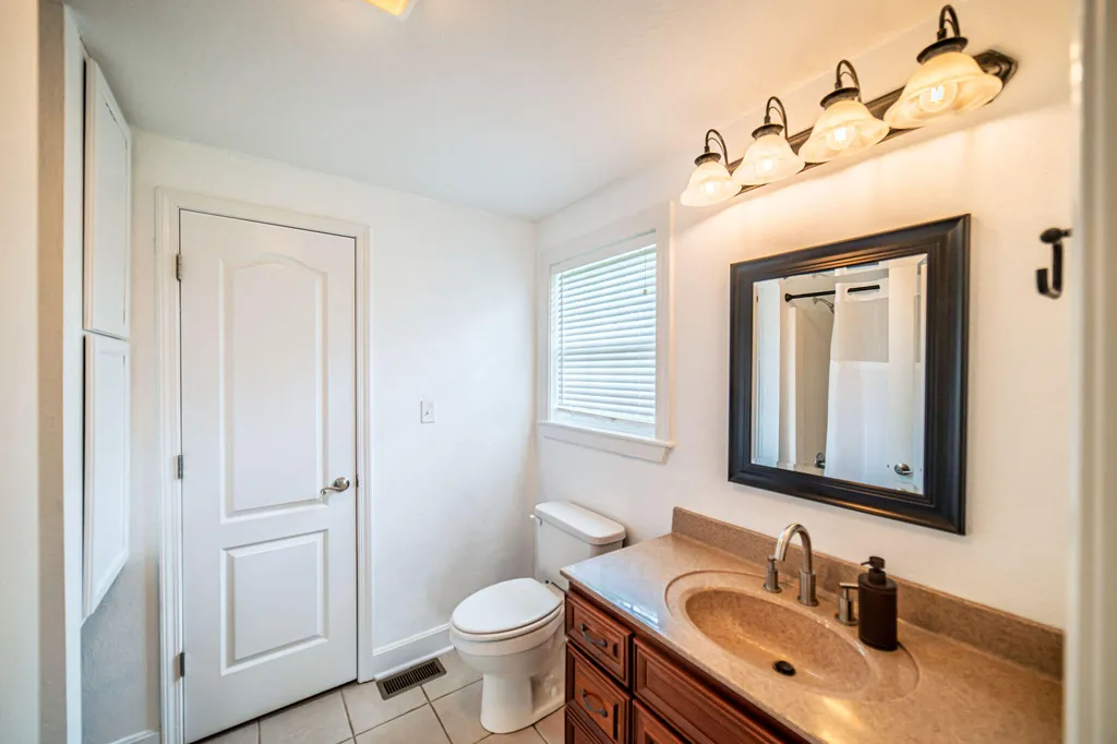 1303 Shelby Mccallum Drive Benton KY 42025