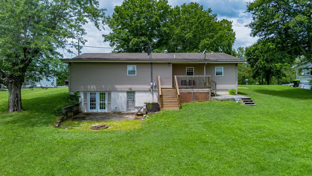 1303 Shelby Mccallum Drive Benton KY 42025
