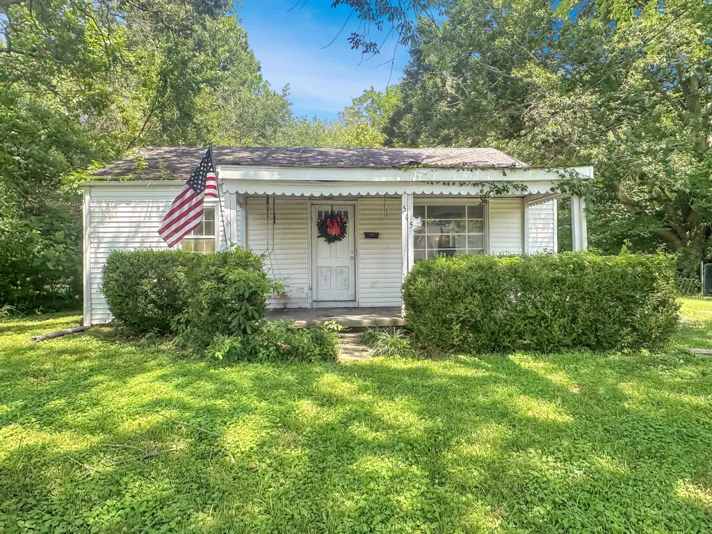 505 S 9th Street Murray KY 42071