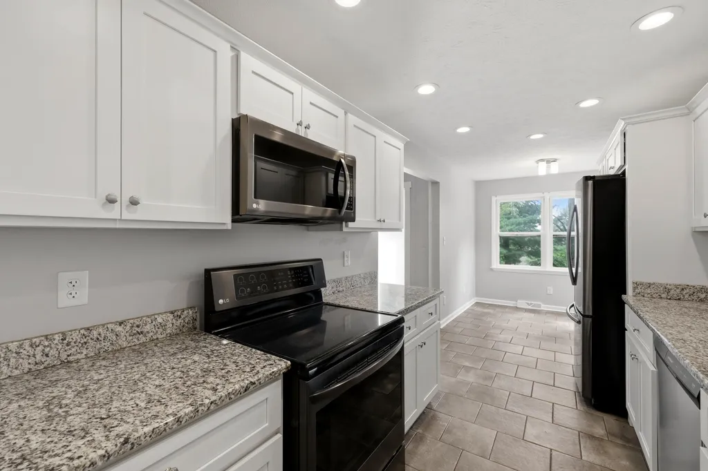 1137 Wood Ridge Road Lexington KY 40514