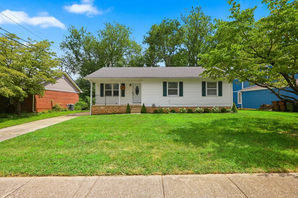 1137 Wood Ridge Road Lexington KY 40514