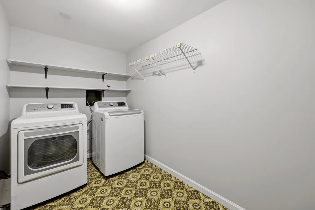 1137 Wood Ridge Road Lexington KY 40514