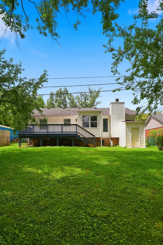 1137 Wood Ridge Road Lexington KY 40514
