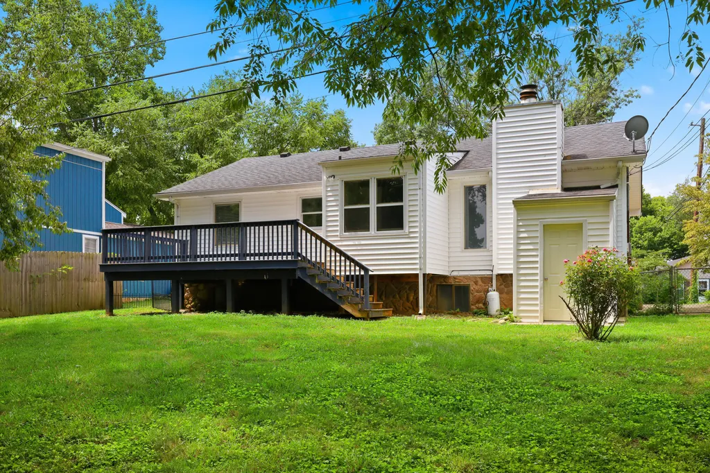 1137 Wood Ridge Road Lexington KY 40514