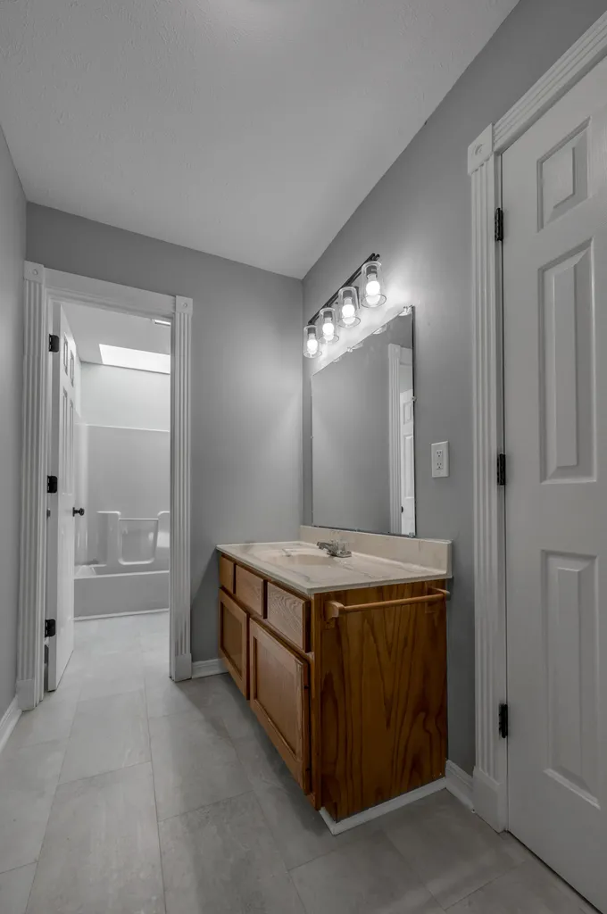 6356 Van Meter Road Winchester KY 40391