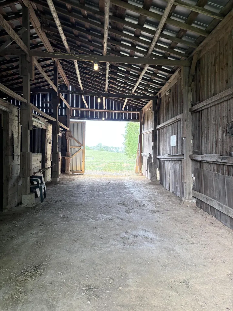 6356 Van Meter Road Winchester KY 40391