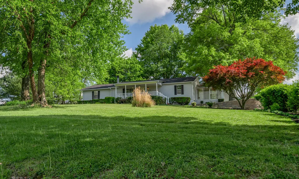 6356 Van Meter Road Winchester KY 40391