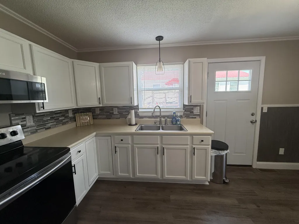 123 Sherwood Drive Gilbertsville KY 42044