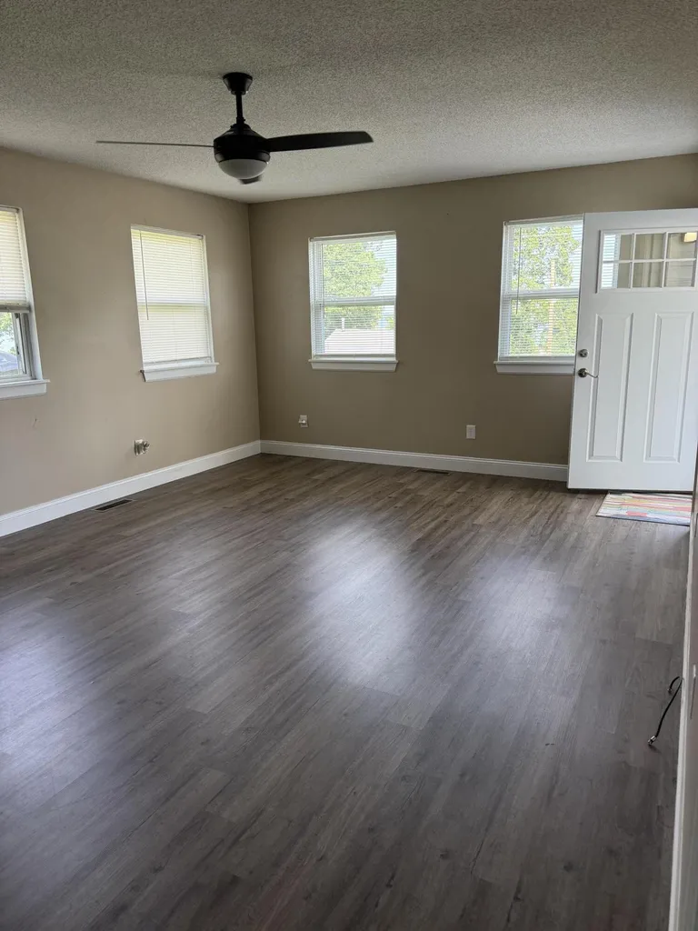 123 Sherwood Drive Gilbertsville KY 42044