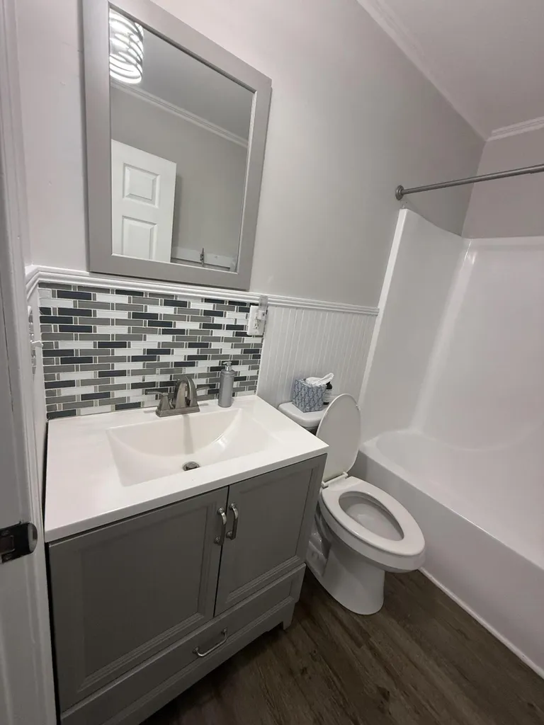 123 Sherwood Drive Gilbertsville KY 42044
