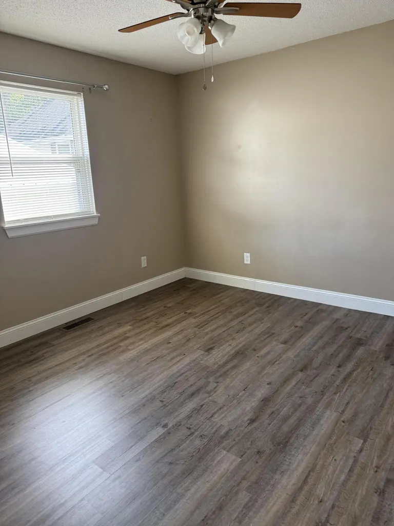 123 Sherwood Drive Gilbertsville KY 42044