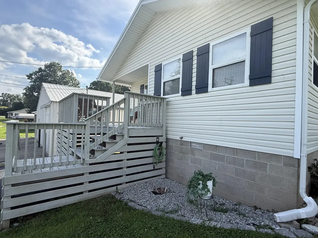 123 Sherwood Drive Gilbertsville KY 42044