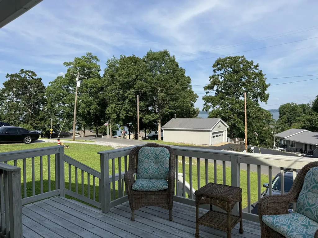 123 Sherwood Drive Gilbertsville KY 42044
