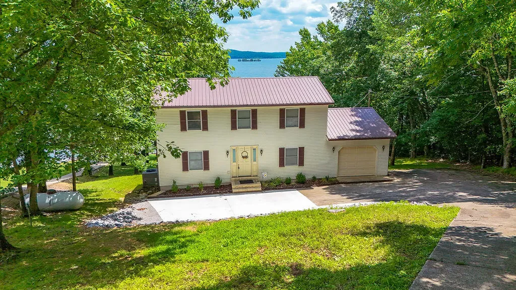 164 Red Water Drive New Concord KY 42076