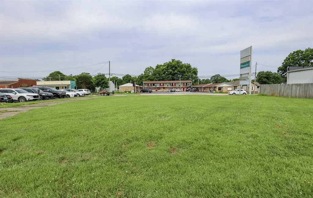 00 Main Street Benton KY 42025