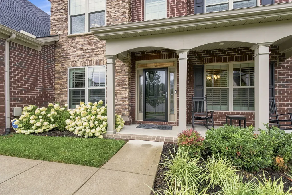 1955 Cattle Path Lexington KY 40509