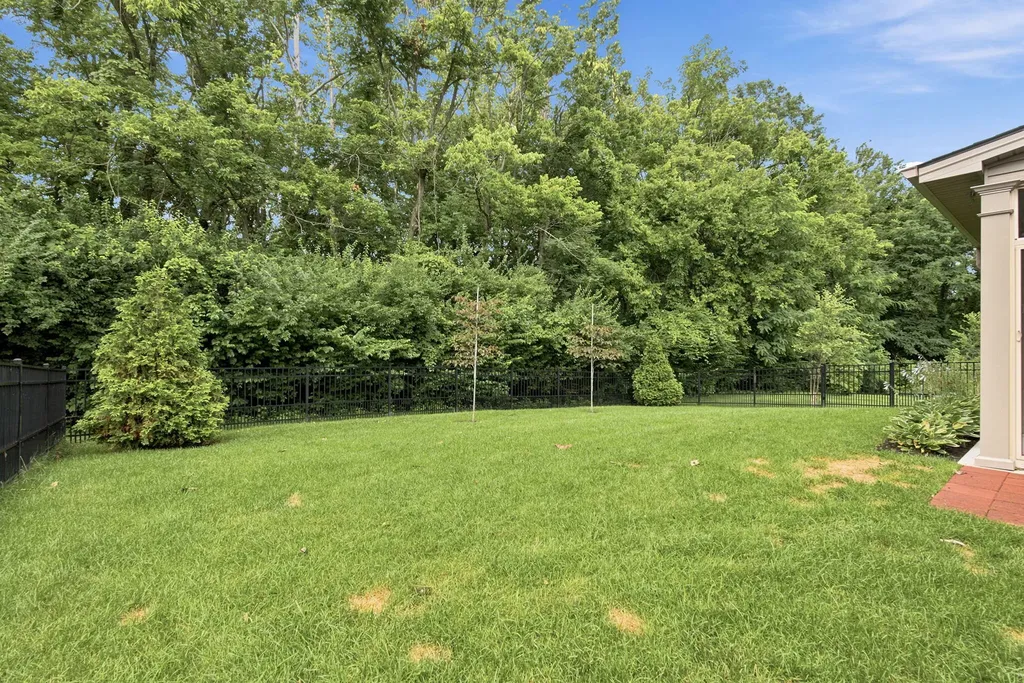 1955 Cattle Path Lexington KY 40509