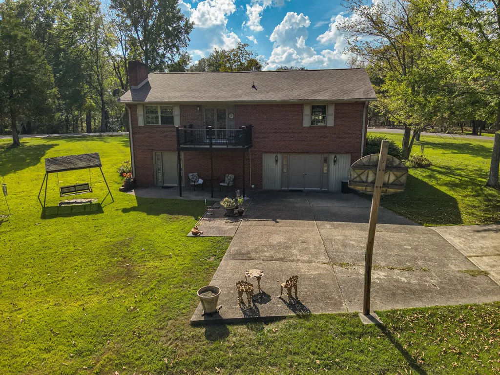 98 Gordon Road Benton KY 42025