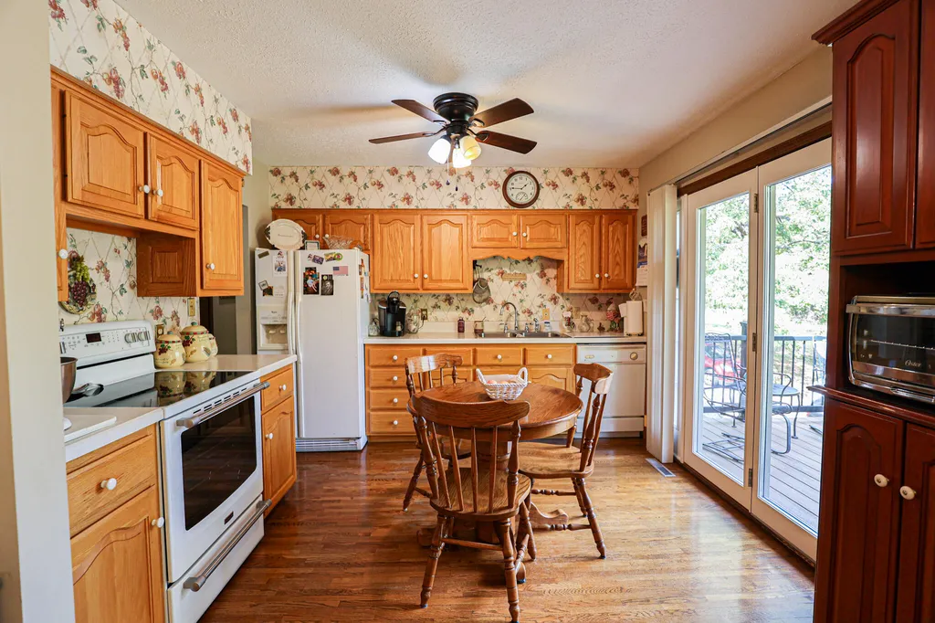 98 Gordon Road Benton KY 42025