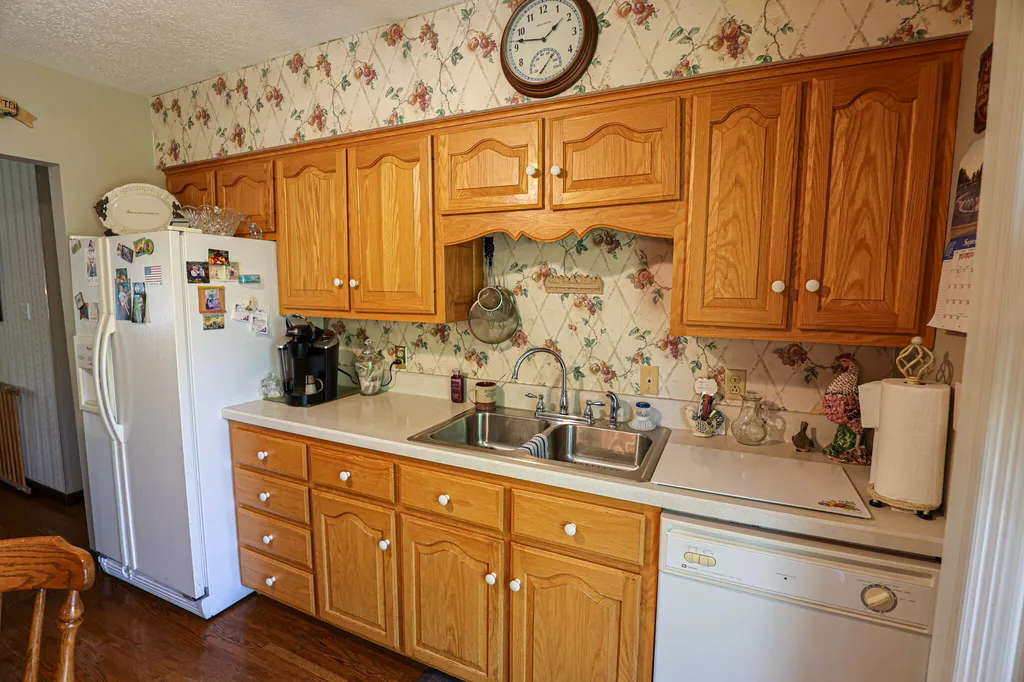 98 Gordon Road Benton KY 42025