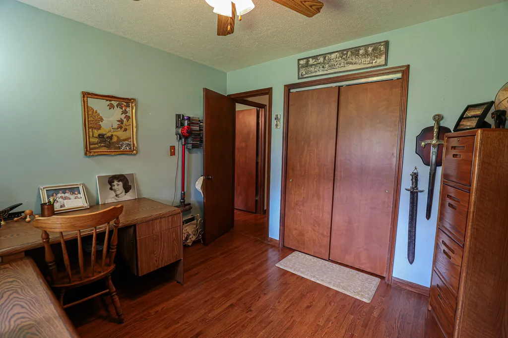 98 Gordon Road Benton KY 42025