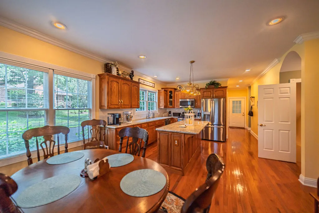 631 Chickasaw Bluff Road Benton KY 42025