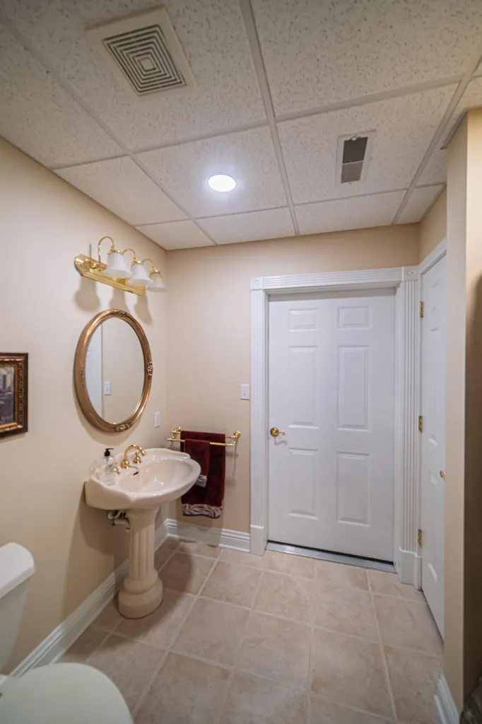 631 Chickasaw Bluff Road Benton KY 42025