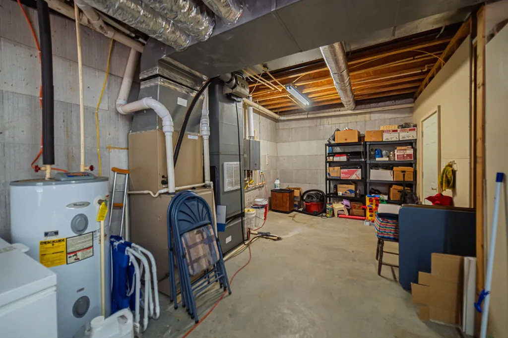 631 Chickasaw Bluff Road Benton KY 42025