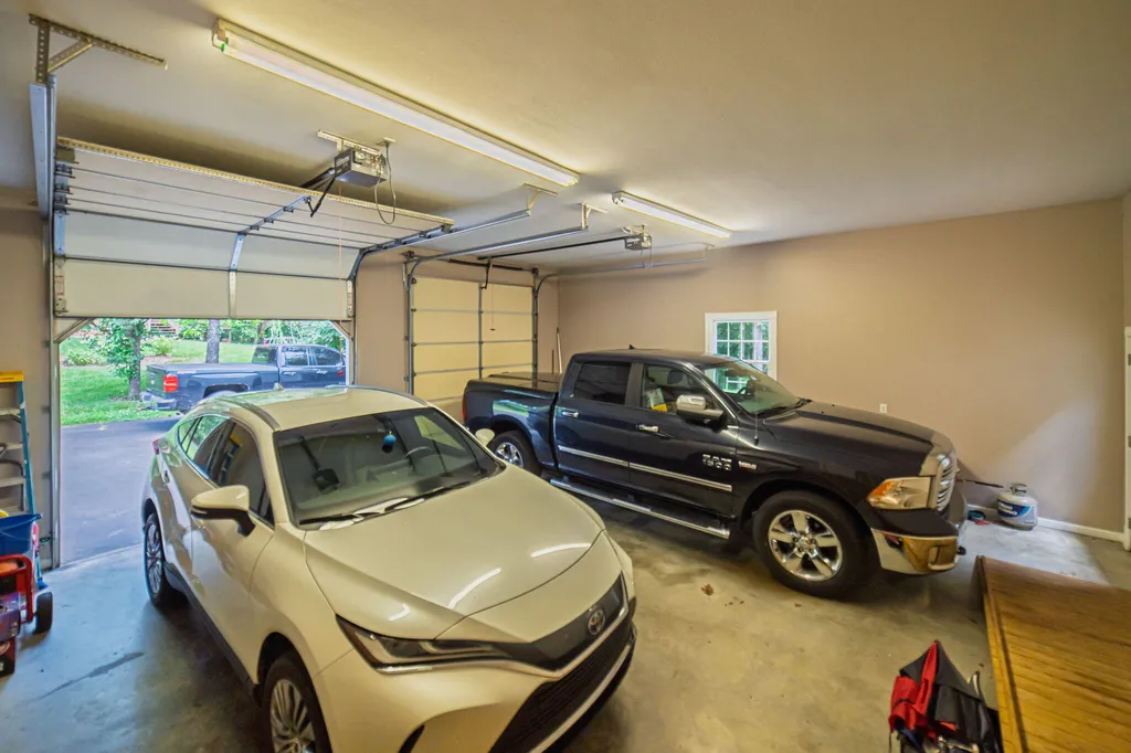 631 Chickasaw Bluff Road Benton KY 42025