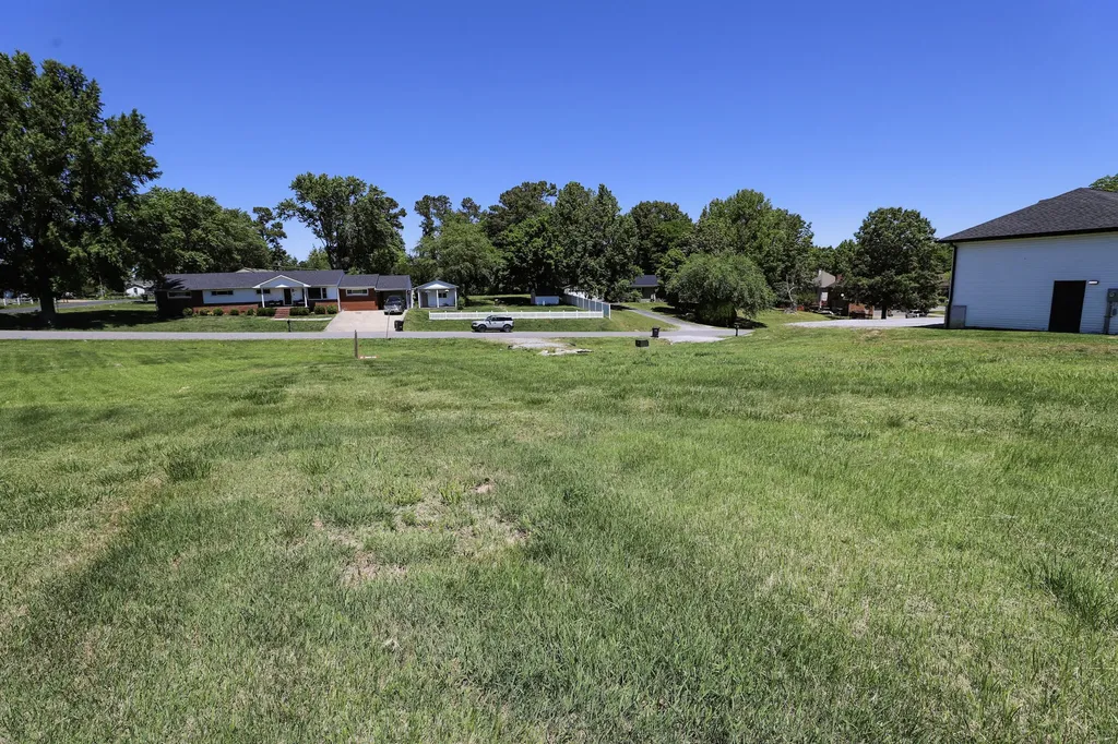 603 Lakeview Drive Paducah KY 42003