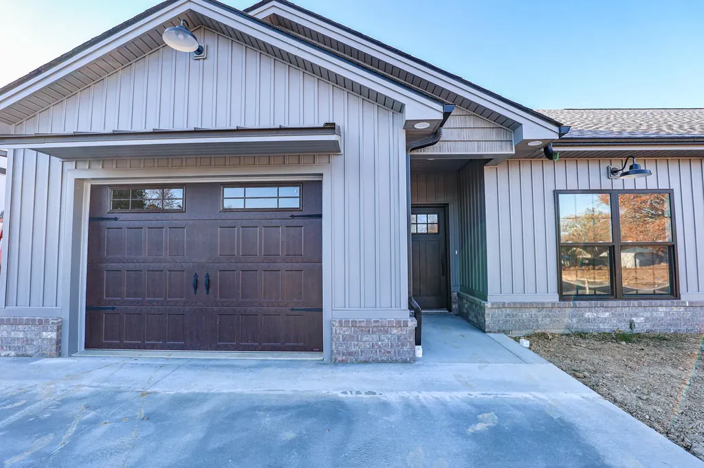 809 Violet Court Paducah KY 42001