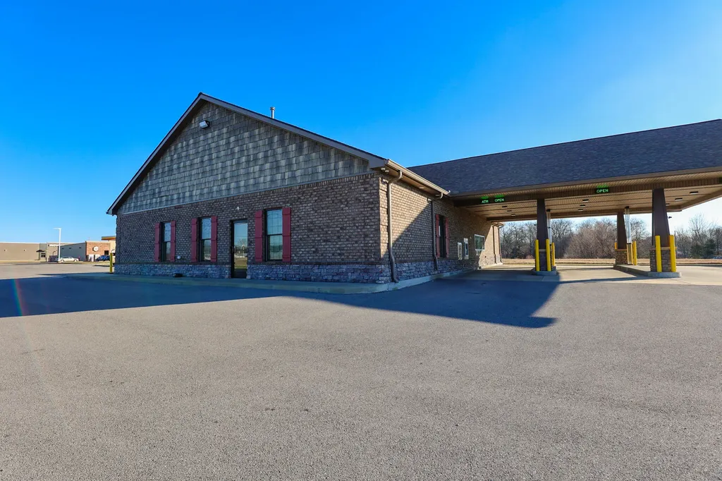 1105 Octane Drive Murray KY 42071