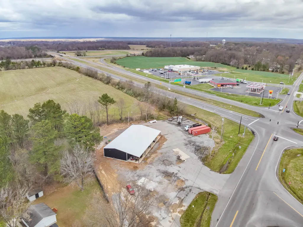1870 Mayfield Highway Benton KY 42025