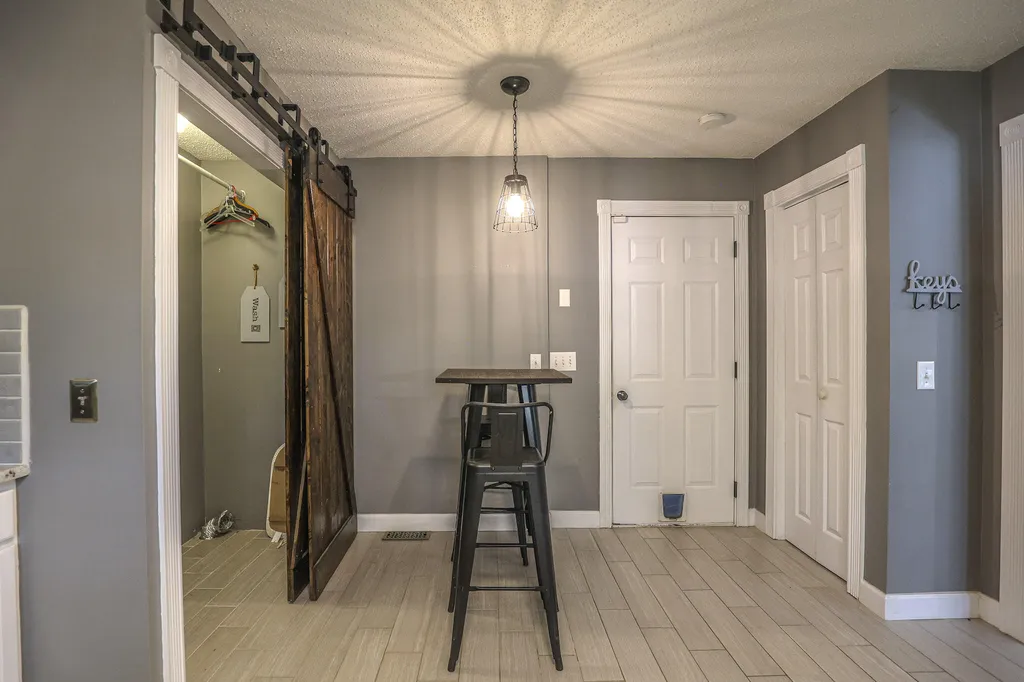 139 Sir Rogers Drive Gilbertsville KY 42044