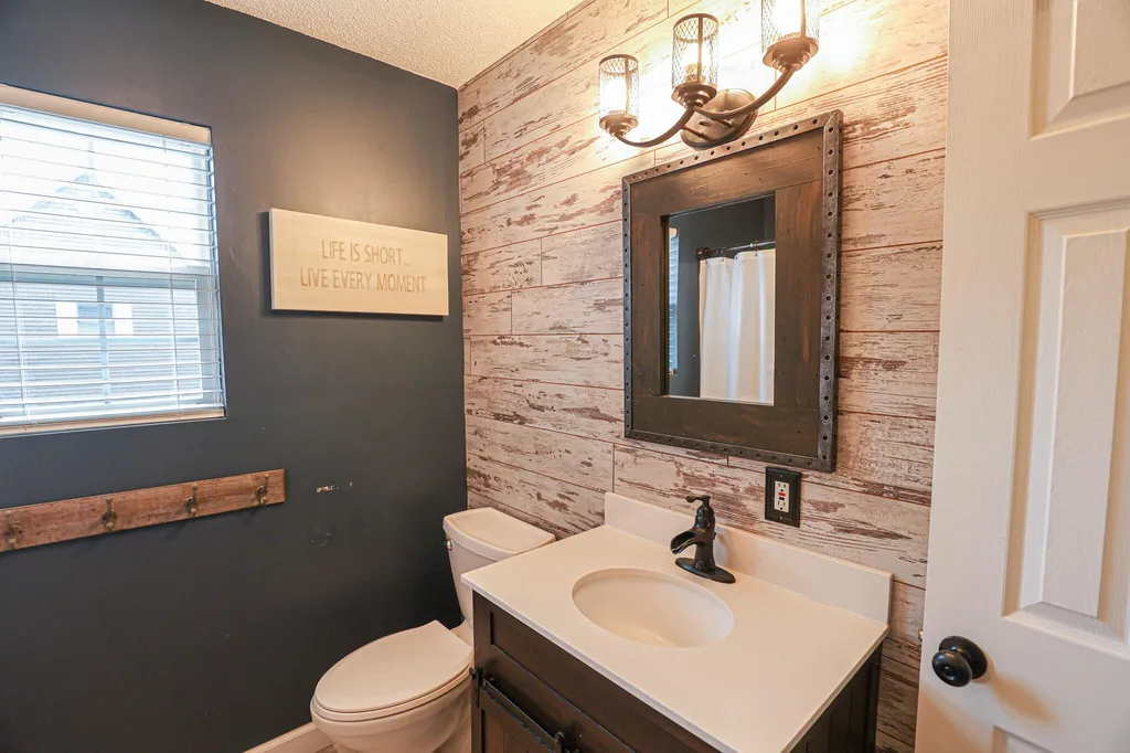 139 Sir Rogers Drive Gilbertsville KY 42044