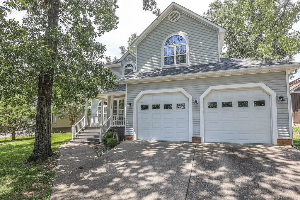 139 Sir Rogers Drive Gilbertsville KY 42044